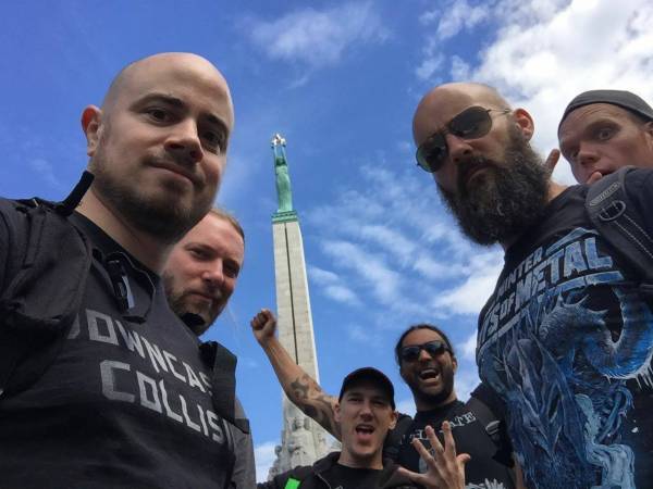 interview Dew-Scented